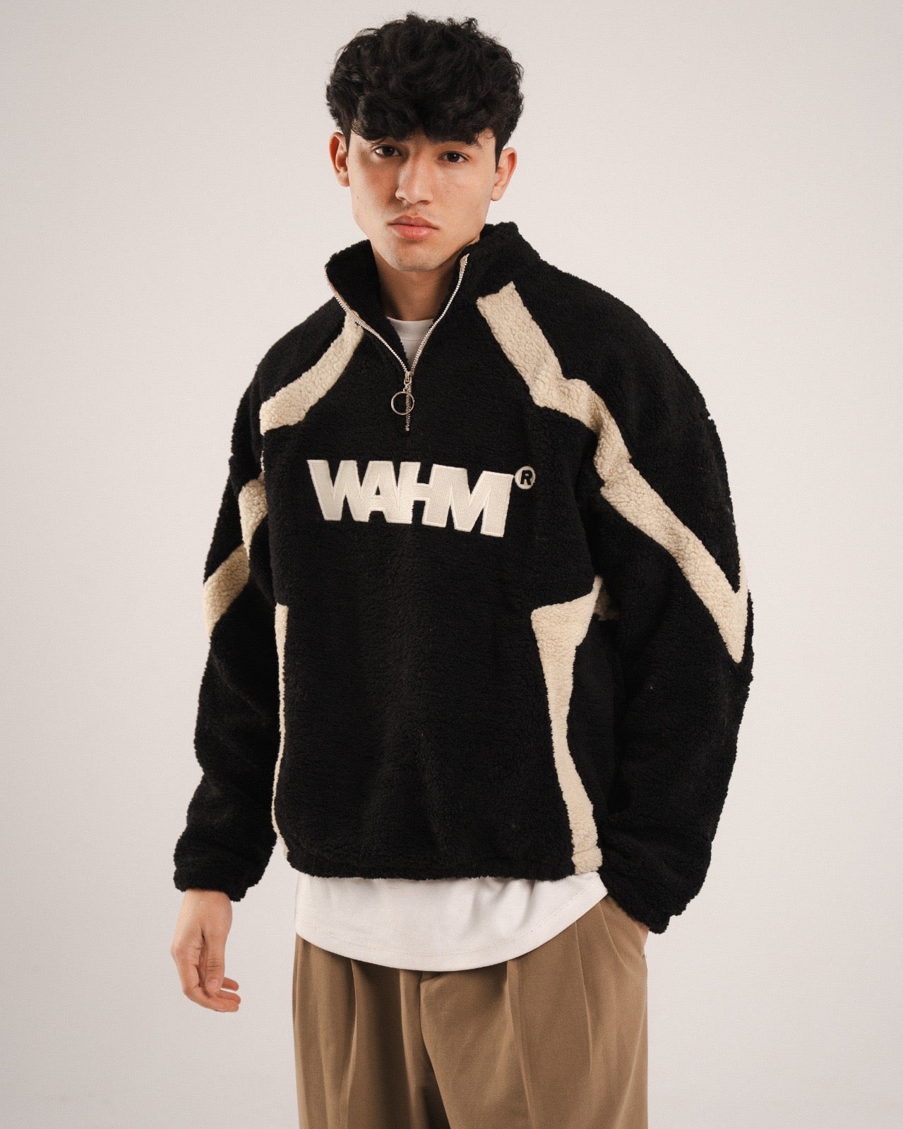 DOUBLE-STAR FLEECE CREWNECK